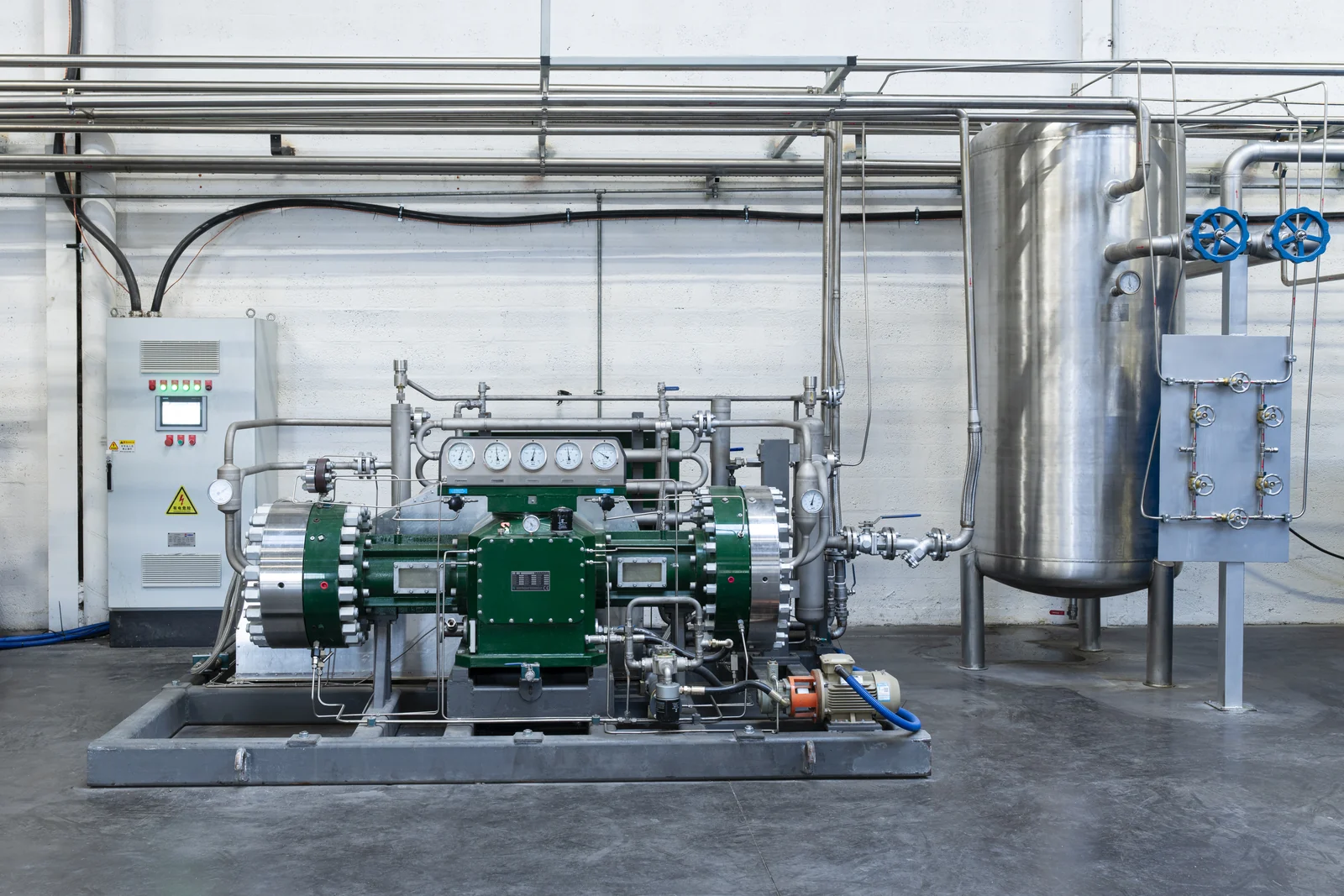 Process equipment and stainless steel piping in a helium handling facility